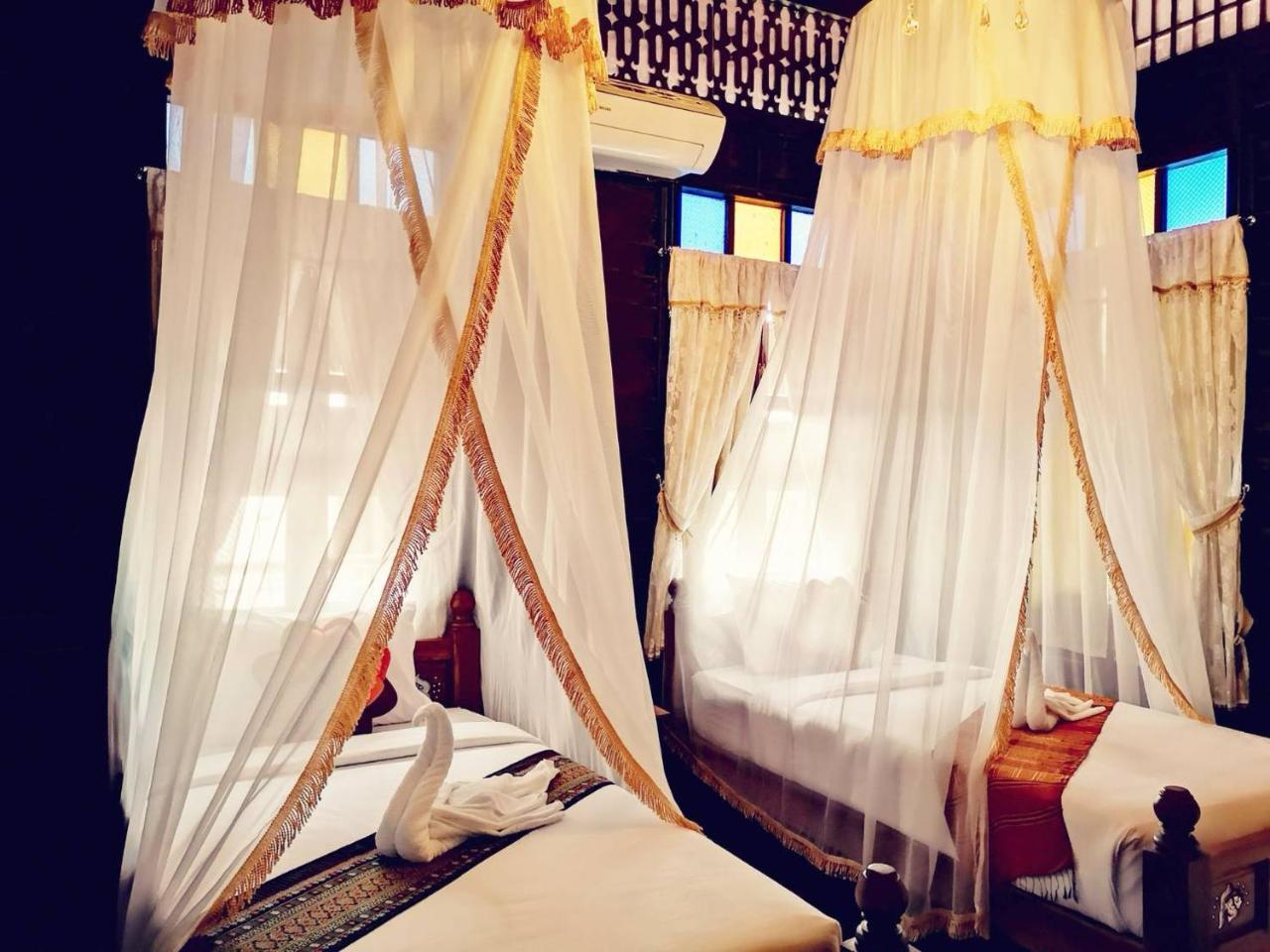 Baan Sithepaban Guesthouse Phitsanulok Luaran gambar