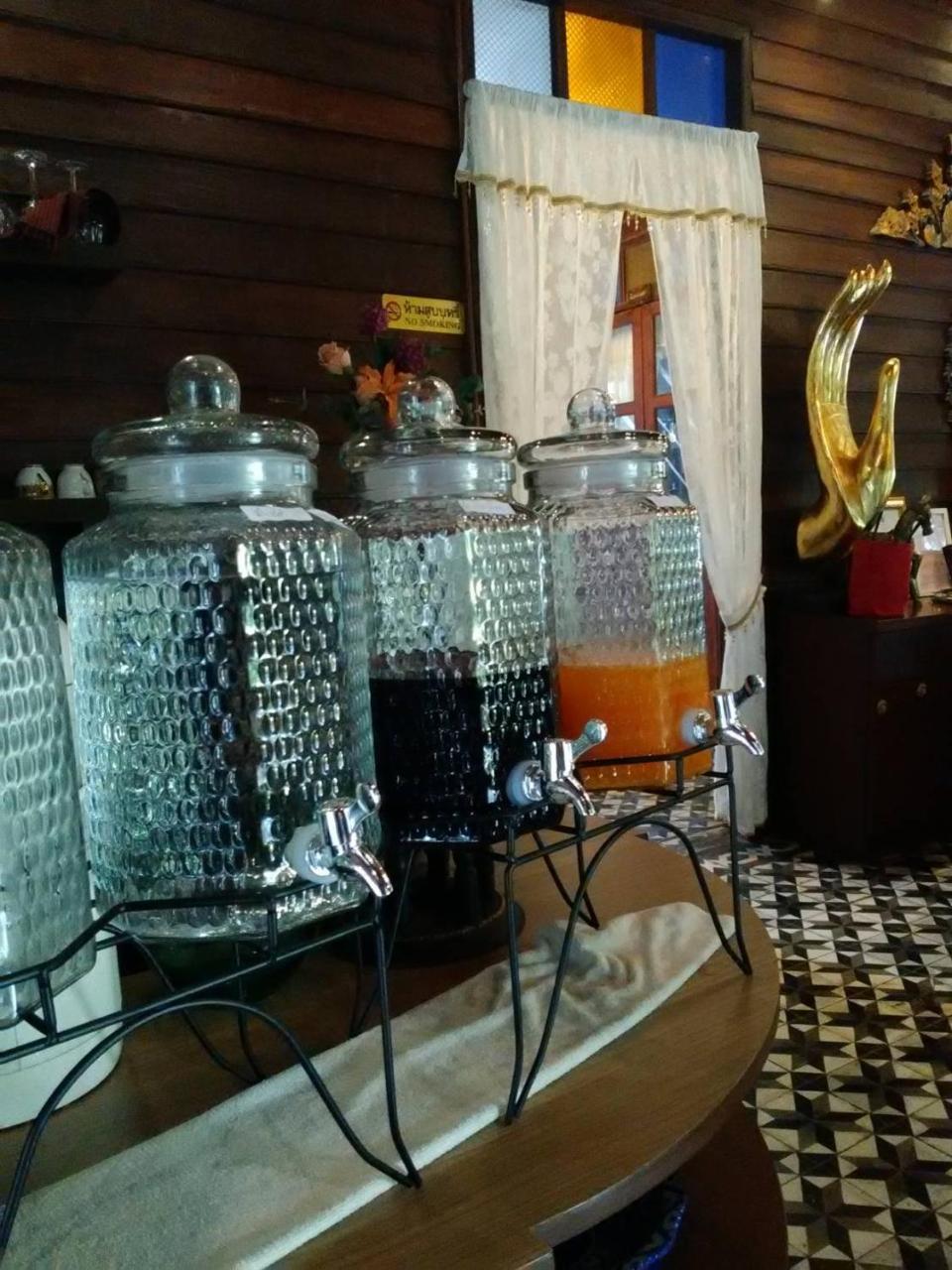 Baan Sithepaban Guesthouse Phitsanulok Luaran gambar