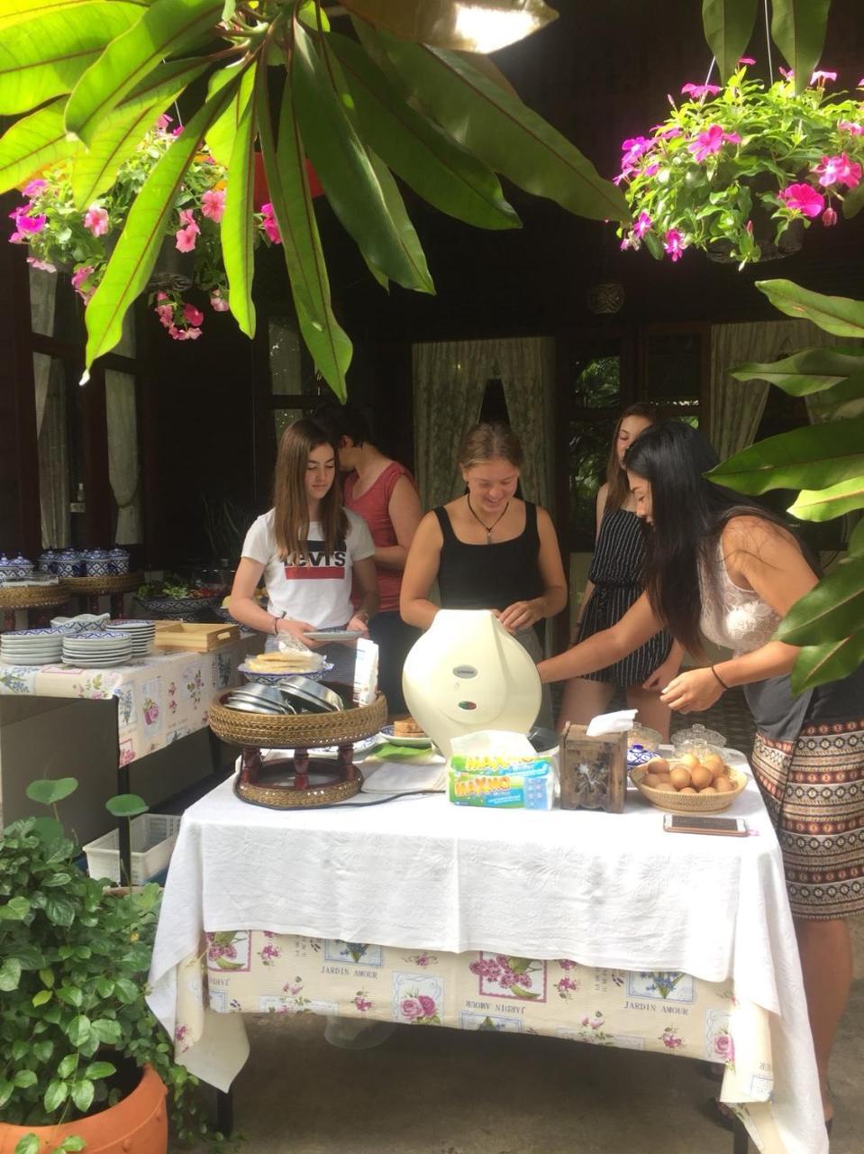 Baan Sithepaban Guesthouse Phitsanulok Luaran gambar