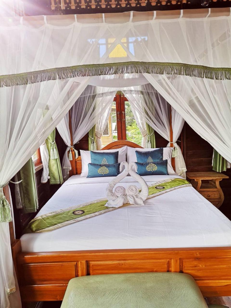 Baan Sithepaban Guesthouse Phitsanulok Luaran gambar