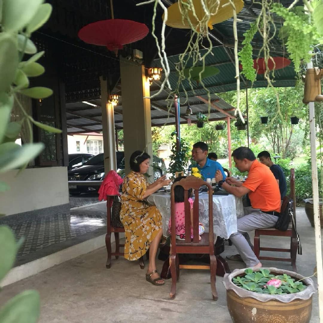 Baan Sithepaban Guesthouse Phitsanulok Luaran gambar